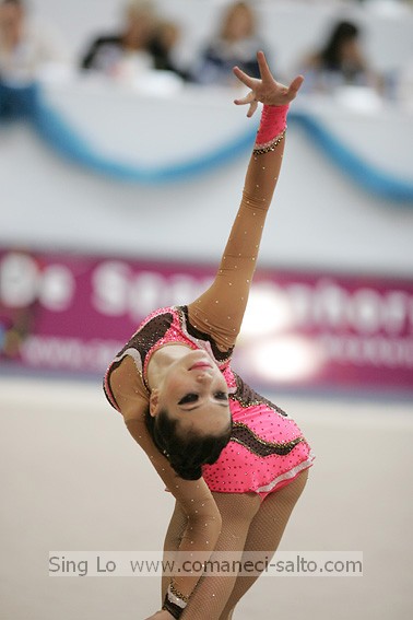 Irina Risenzon - Deventer Grand Prix 2006 Rhythmic Gymnastics1