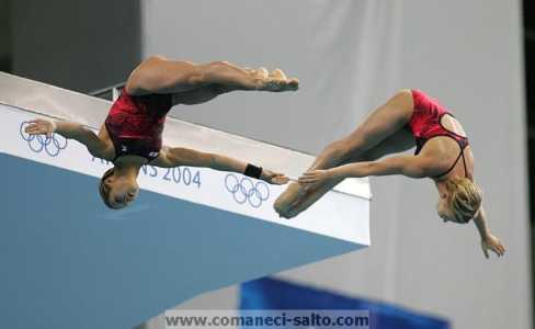 Goncharova and Koltunova, Russia - 2004 Olympics Synchronized Diving 10m platform