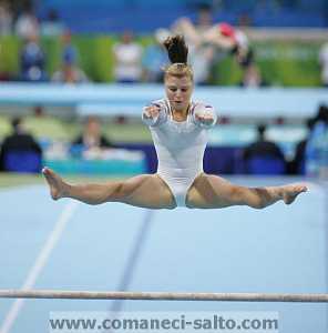 Anna Pavlova  bars tkatchev release move - 2004 Athens Summer Olympics
