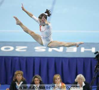 Oana Ban beam side dance jump - 2004 Athens Summer Olympics