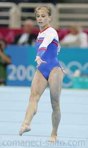 Elena Zamolodchikova floor dance - 2004 Athens Summer Olympics