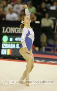 Sandra Izbasa floor dance - Aarhus Worlds 2006 