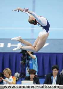 Terin Humphrey beam jump - 2004 Athens Summer Olympics