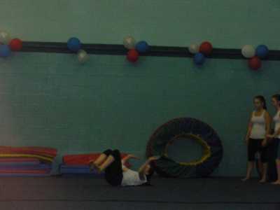 me in gymnastics and my team (Photo 47)